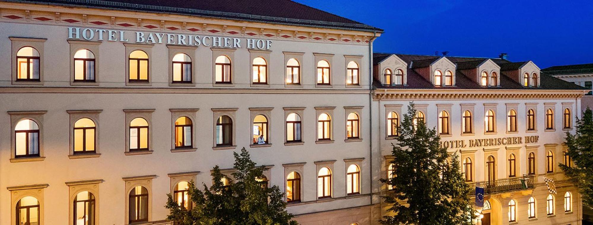 Hotel Bayerischer Hof Dresda Esterno foto